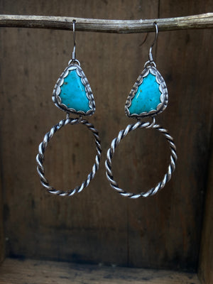 Campitos Twisted Dangle Earrings